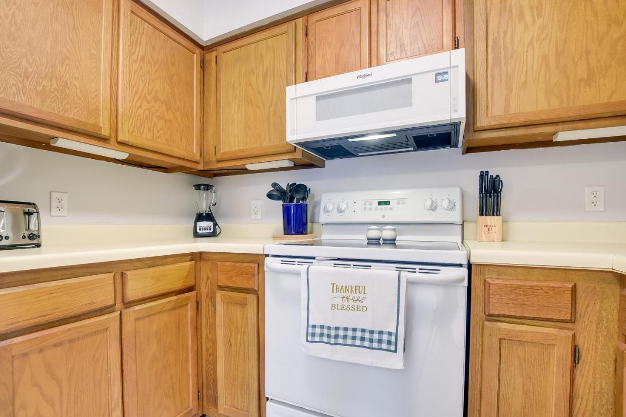Sunny Condo - Private Ocean Isle Beach Access! ภายนอก รูปภาพ